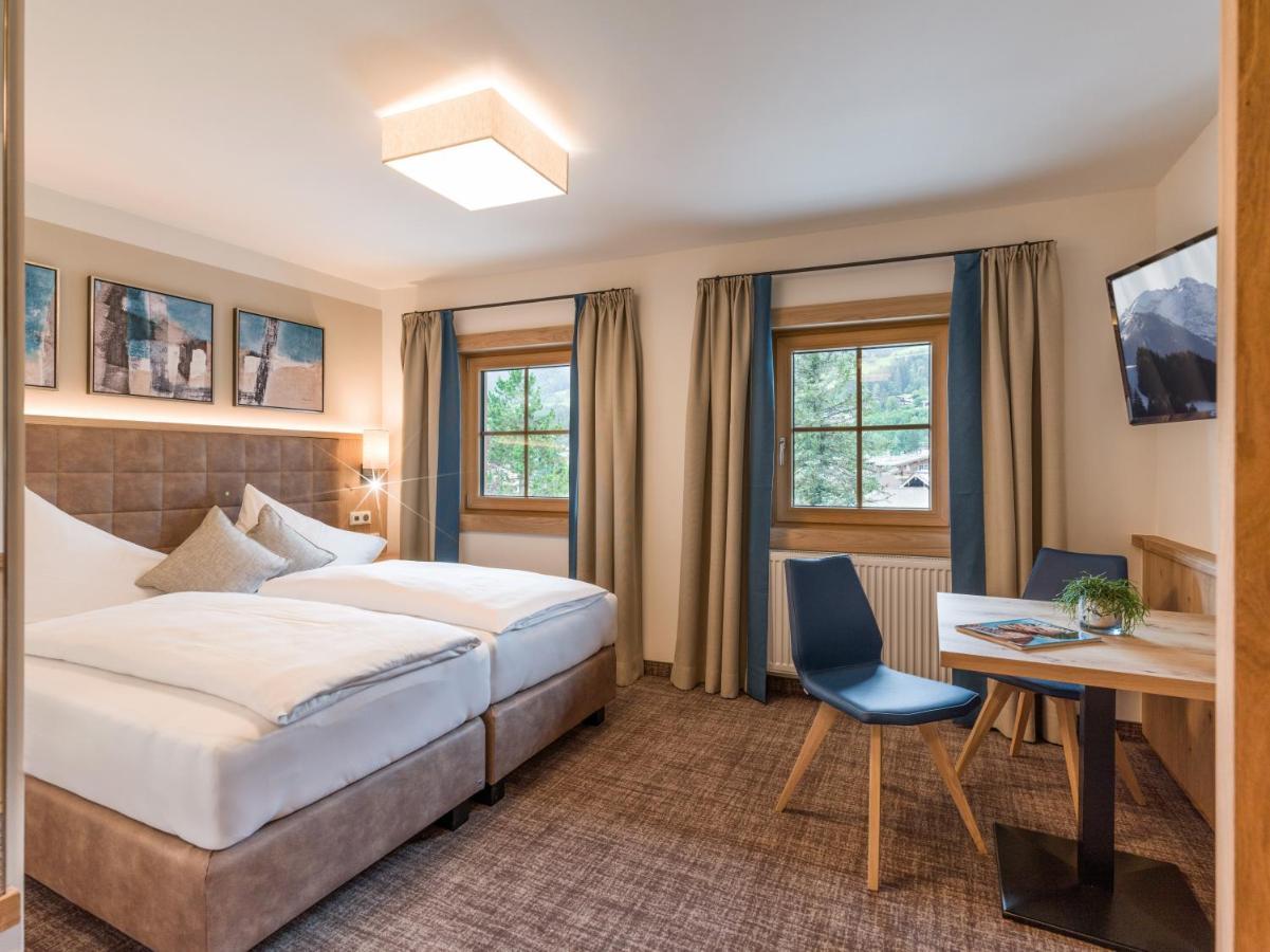 Alpen Glueck Hotel Unterm Rain Garni Kirchberg in Tirol Exteriér fotografie