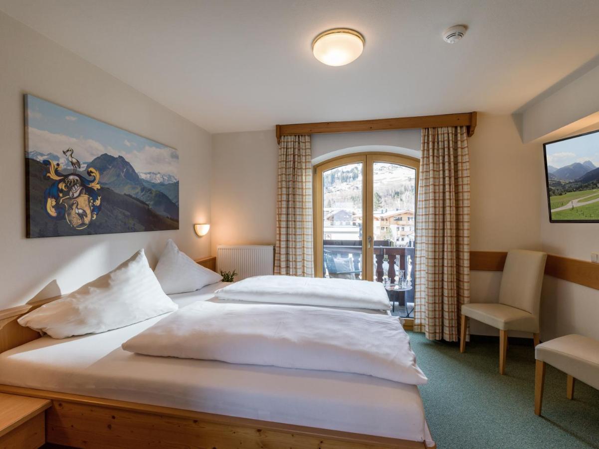 Alpen Glueck Hotel Unterm Rain Garni Kirchberg in Tirol Pokoj fotografie