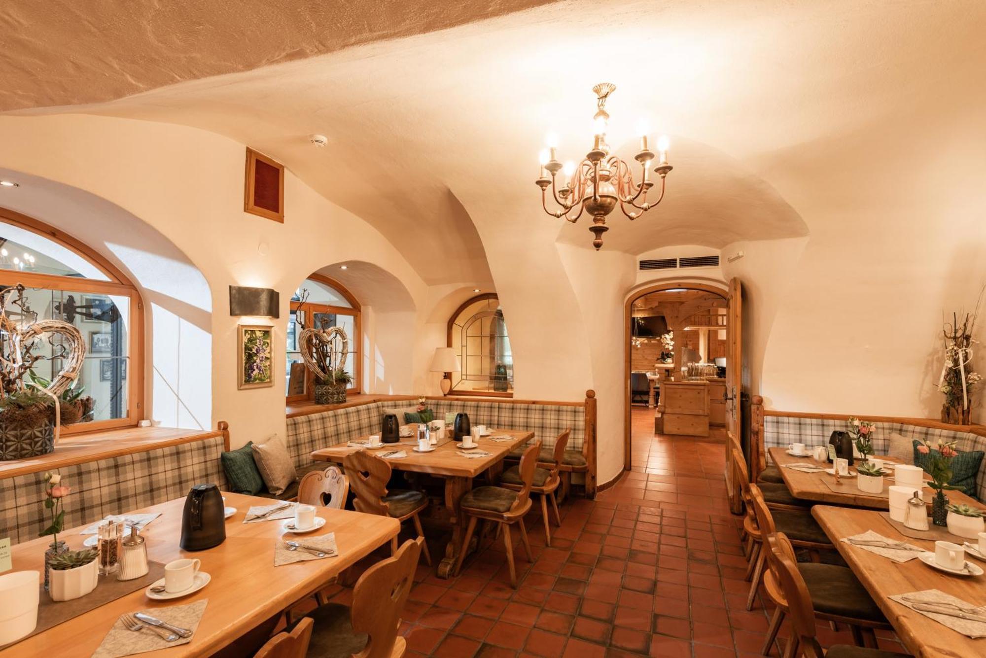 Alpen Glueck Hotel Unterm Rain Garni Kirchberg in Tirol Exteriér fotografie